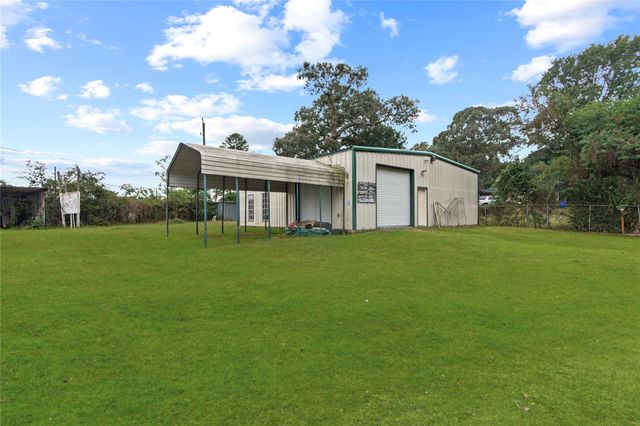 36301 Fm 149 Road, Pinehurst, TX 77362