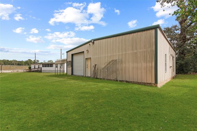 36301 Fm 149 Road, Pinehurst, TX 77362