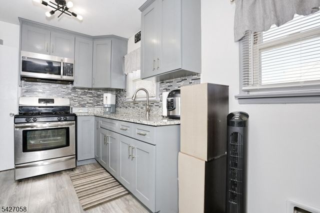 64 Chestnut St, Belleville Twp., NJ 07109
