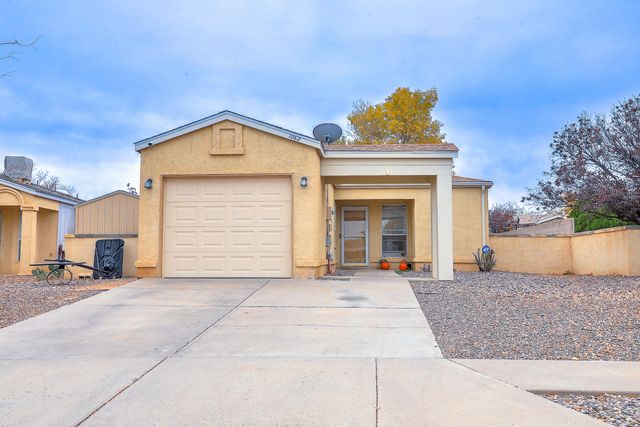 1062 Cactus Drive NE, Rio Rancho, NM 87144