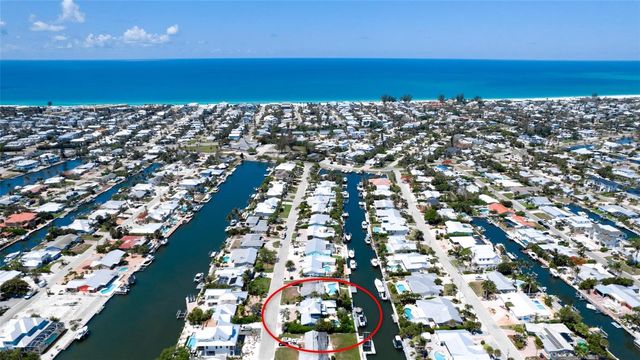 522 68TH STREET, Holmes Beach, FL 34217