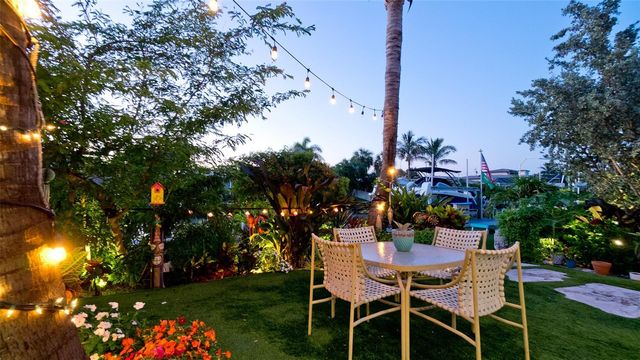 522 68TH STREET, Holmes Beach, FL 34217