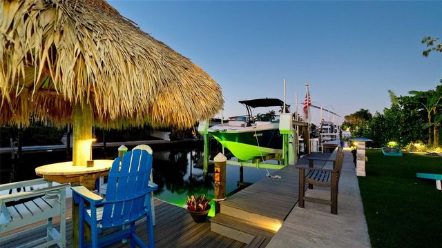 522 68TH STREET, Holmes Beach, FL 34217