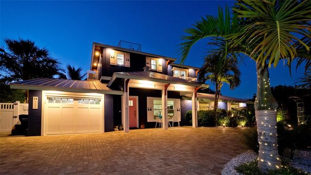 522 68TH STREET, Holmes Beach, FL 34217