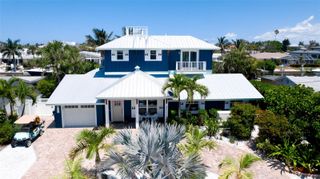 522 68TH STREET, Holmes Beach, FL 34217