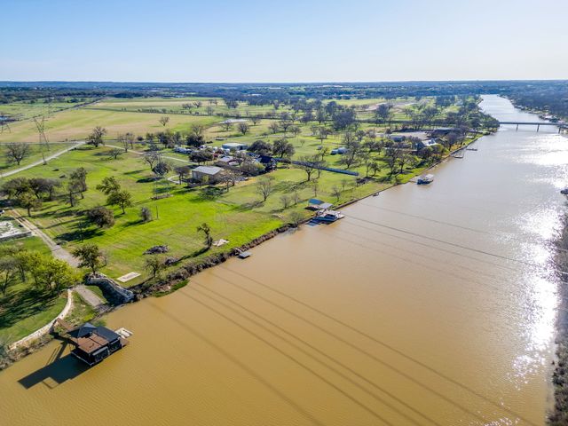 175 Tin Top Estates Road, Weatherford, TX 76087