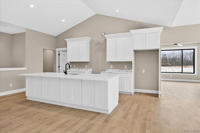 4085 Metamora Ridge, Metamora, MI 48455