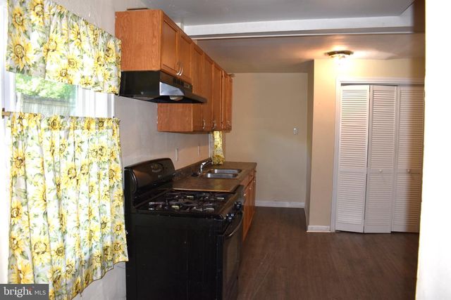 3024 STANTON RD SE, Washington, DC 20020