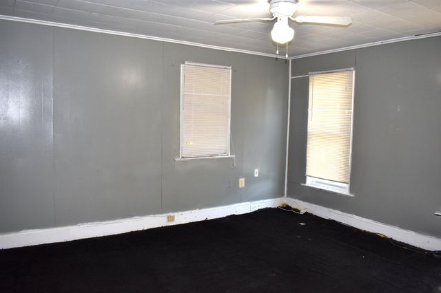 3024 STANTON RD SE, Washington, DC 20020