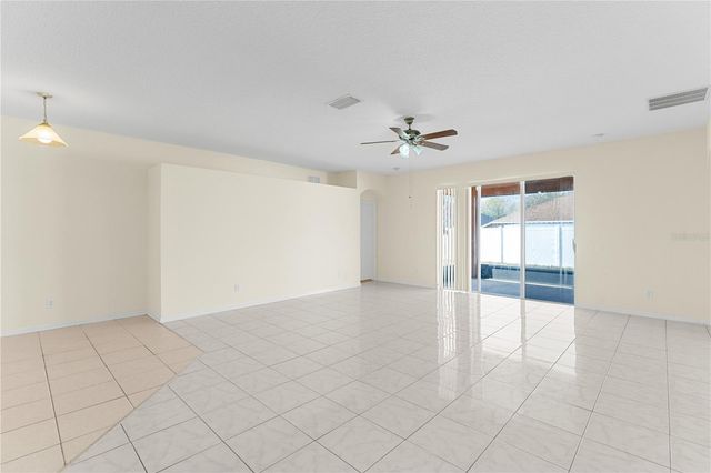 10416 MEADOW SPRING DRIVE, Tampa, FL 33647