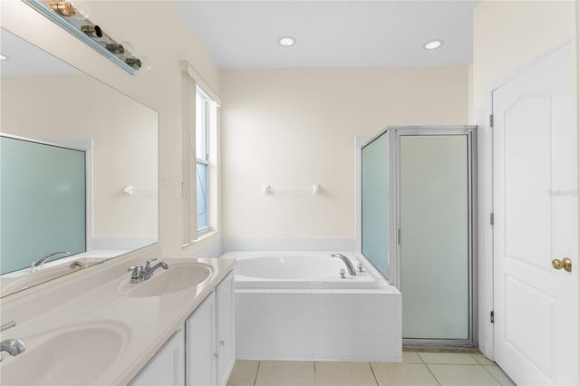 10416 MEADOW SPRING DRIVE, Tampa, FL 33647