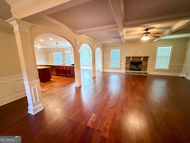 870 Clifton Springs Close Drive, Atlanta, GA 30349