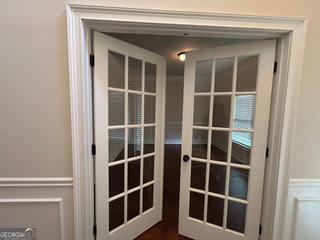870 Clifton Springs Close Drive, Atlanta, GA 30349