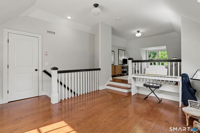 206 Mountain Road, Wilton, CT 06897
