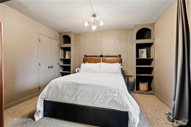 325 S Highland Ave 103, Shadyside, PA 15206