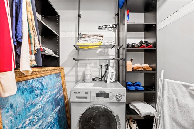 325 S Highland Ave 103, Shadyside, PA 15206