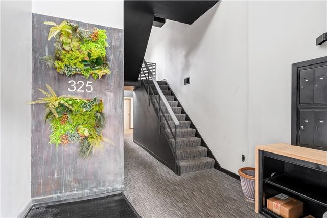 325 S Highland Ave 103, Shadyside, PA 15206