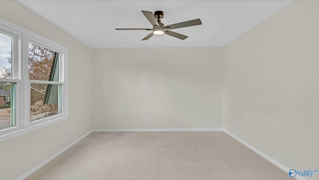 1925 Edenton Drive SW, Huntsville, AL 35803