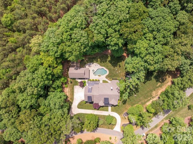 14242 Sarah Ann Stephens Drive, Huntersville, NC 28078