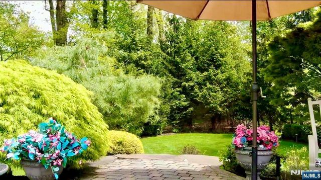 457 Devonshire Drive, Franklin Lakes, NJ 07417