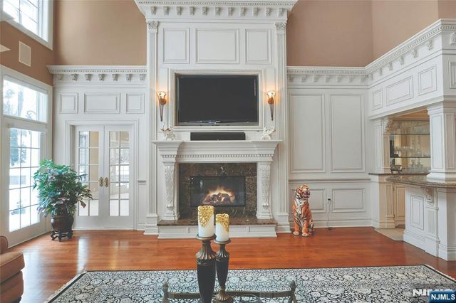 457 Devonshire Drive, Franklin Lakes, NJ 07417