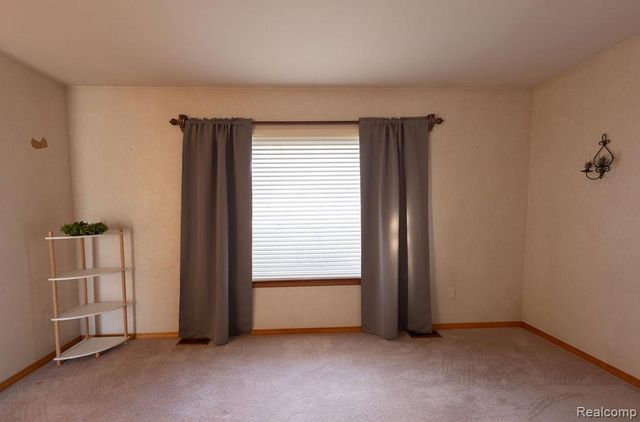 43428 Hartwick Drive, Sterling Heights, MI 48313