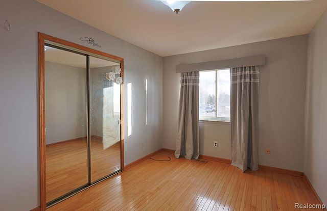 43428 Hartwick Drive, Sterling Heights, MI 48313