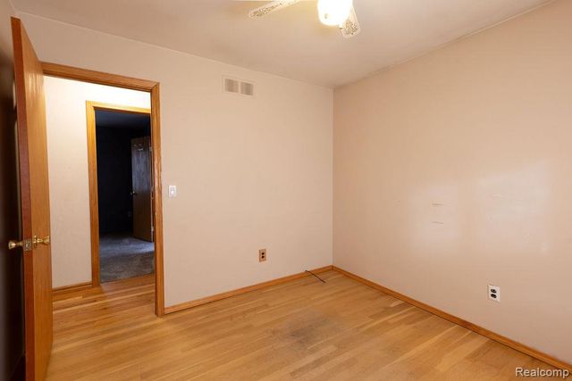 43428 Hartwick Drive, Sterling Heights, MI 48313