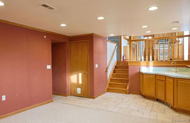 43428 Hartwick Drive, Sterling Heights, MI 48313