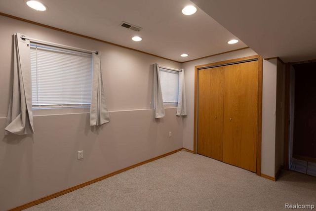 43428 Hartwick Drive, Sterling Heights, MI 48313