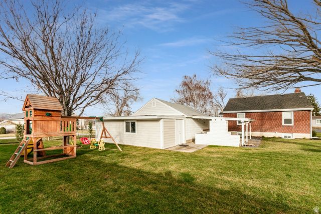 518 E 11000 S, Sandy, UT 84070