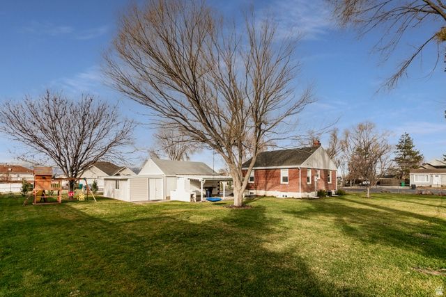 518 E 11000 S, Sandy, UT 84070
