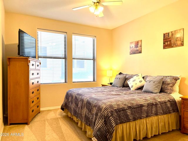 15221 N CLUBGATE Drive 2123, Scottsdale, AZ 85254