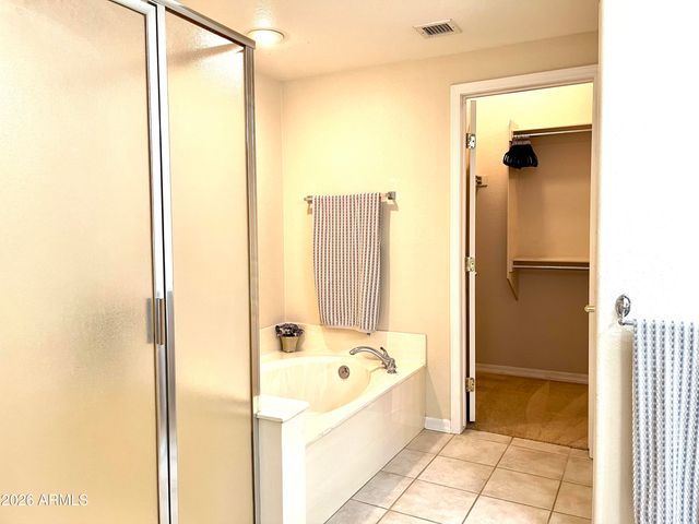15221 N CLUBGATE Drive 2123, Scottsdale, AZ 85254