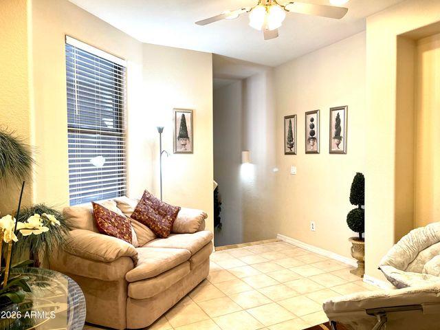15221 N CLUBGATE Drive 2123, Scottsdale, AZ 85254