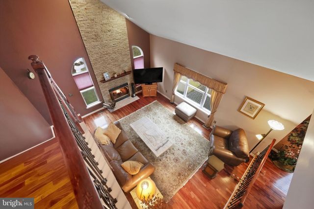 19 DOWNING LN, Voorhees, NJ 08043