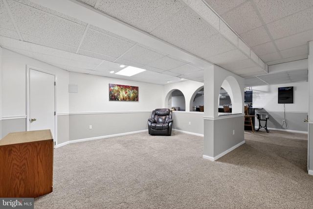 19 DOWNING LN, Voorhees, NJ 08043