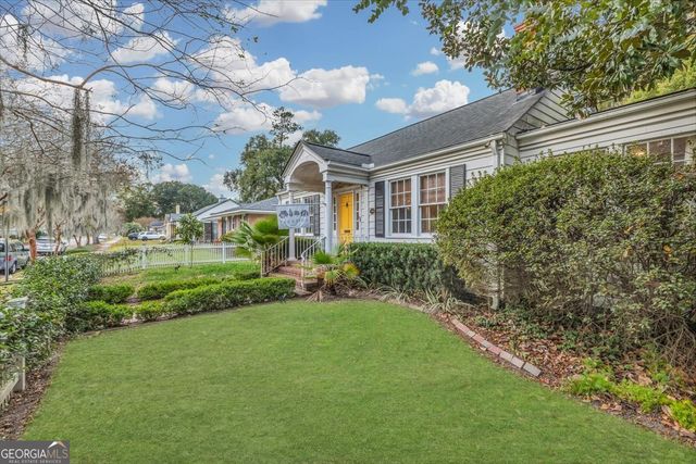 1530 E 51st Street, Savannah, GA 31404