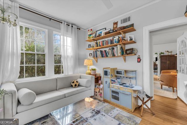 1530 E 51st Street, Savannah, GA 31404