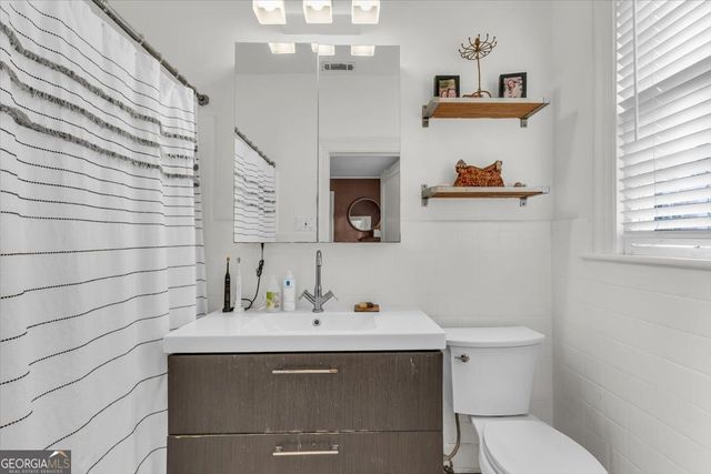 1530 E 51st Street, Savannah, GA 31404