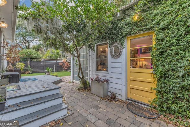 1530 E 51st Street, Savannah, GA 31404