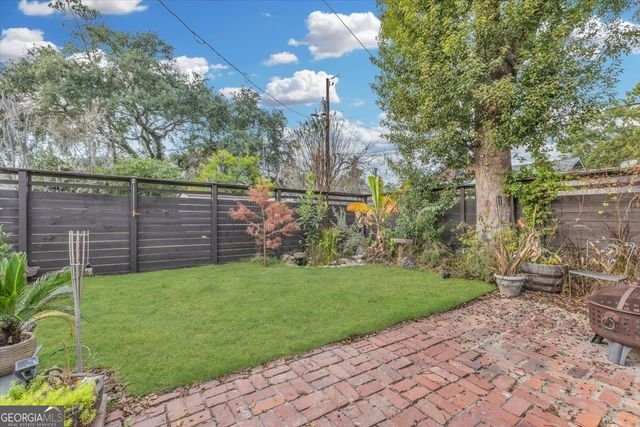 1530 E 51st Street, Savannah, GA 31404