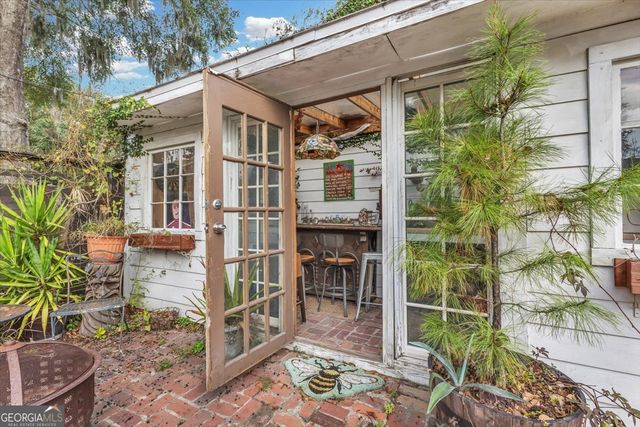 1530 E 51st Street, Savannah, GA 31404