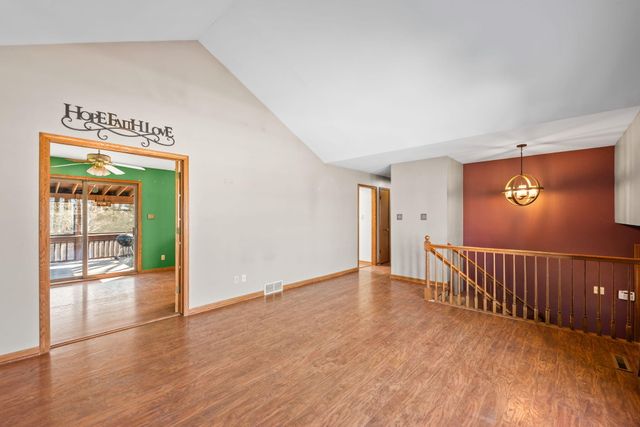 639 N Rueth Drive, Griffith, IN 46319