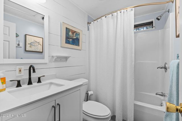 308 Ridgewood Drive NW, Calabash, NC 28467