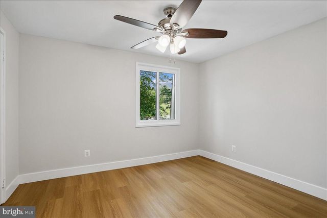 10400 CAPEHART CT, Gaithersburg, MD 20886