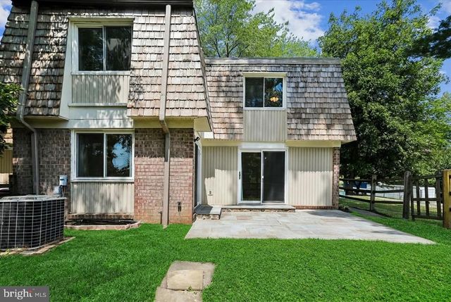 10400 CAPEHART CT, Gaithersburg, MD 20886