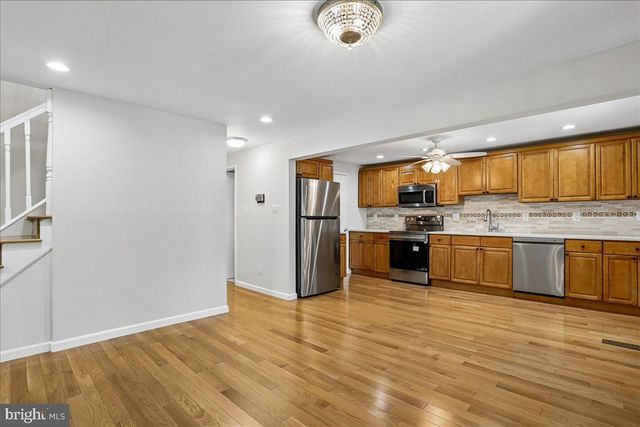10400 CAPEHART CT, Gaithersburg, MD 20886