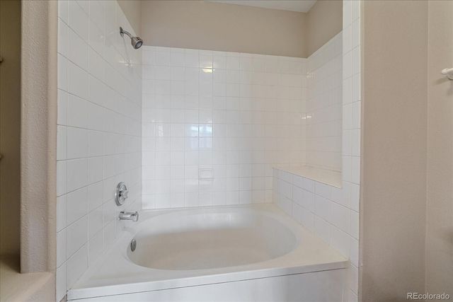 4005 S Dillon Way 204, Aurora, CO 80014