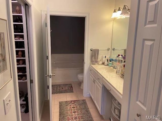 13115 Mill Crossing Court 300, St Louis, MO 63141